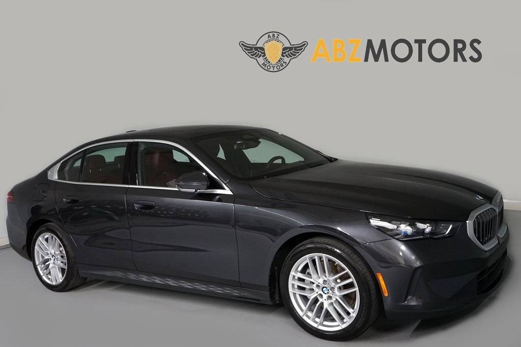 2024 BMW 5 Series 530i — Sedan — 15,761 mi — Houston, TX