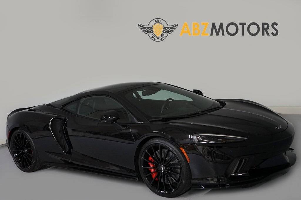 2023 McLaren GT