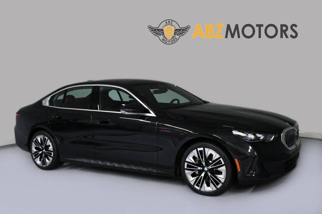 2025 BMW 5 Series 530i — Sedan — 20,431 mi — Houston, TX