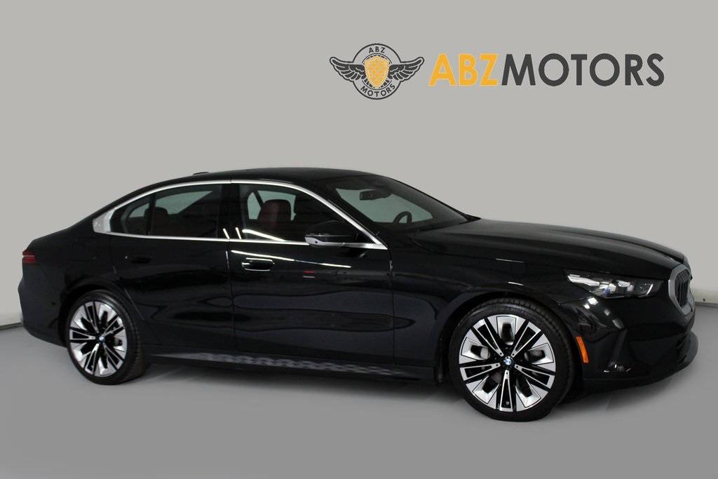 2024 BMW 5 Series 530i — Sedan — 36,725 mi — Houston, TX