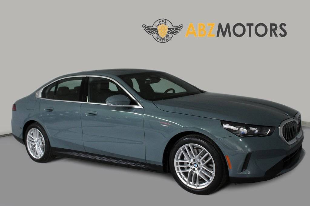 2024 BMW 5 Series 530i — Sedan — 27,035 mi — Houston, TX