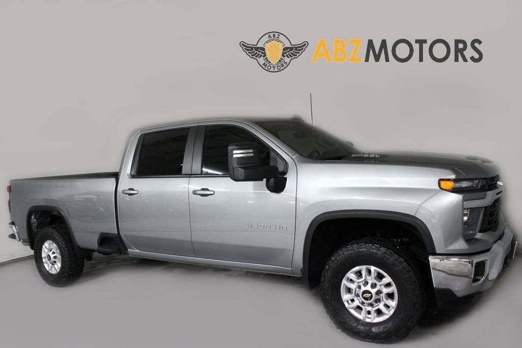 2024 Chevrolet Silverado 2500HD LT — Pickup Truck — 12,467 mi — Houston, TX