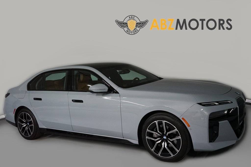 2025 BMW 7 Series 740i — Sedan — 8,856 mi — Houston, TX