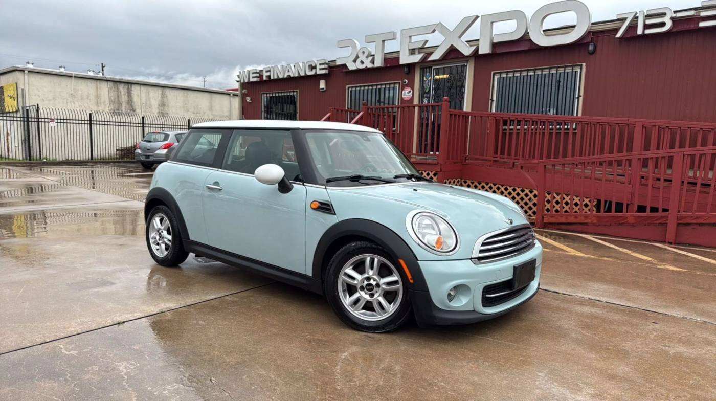 2012 MINI Hardtop Cooper — Hatchback — 110,725 mi — Houston, TX