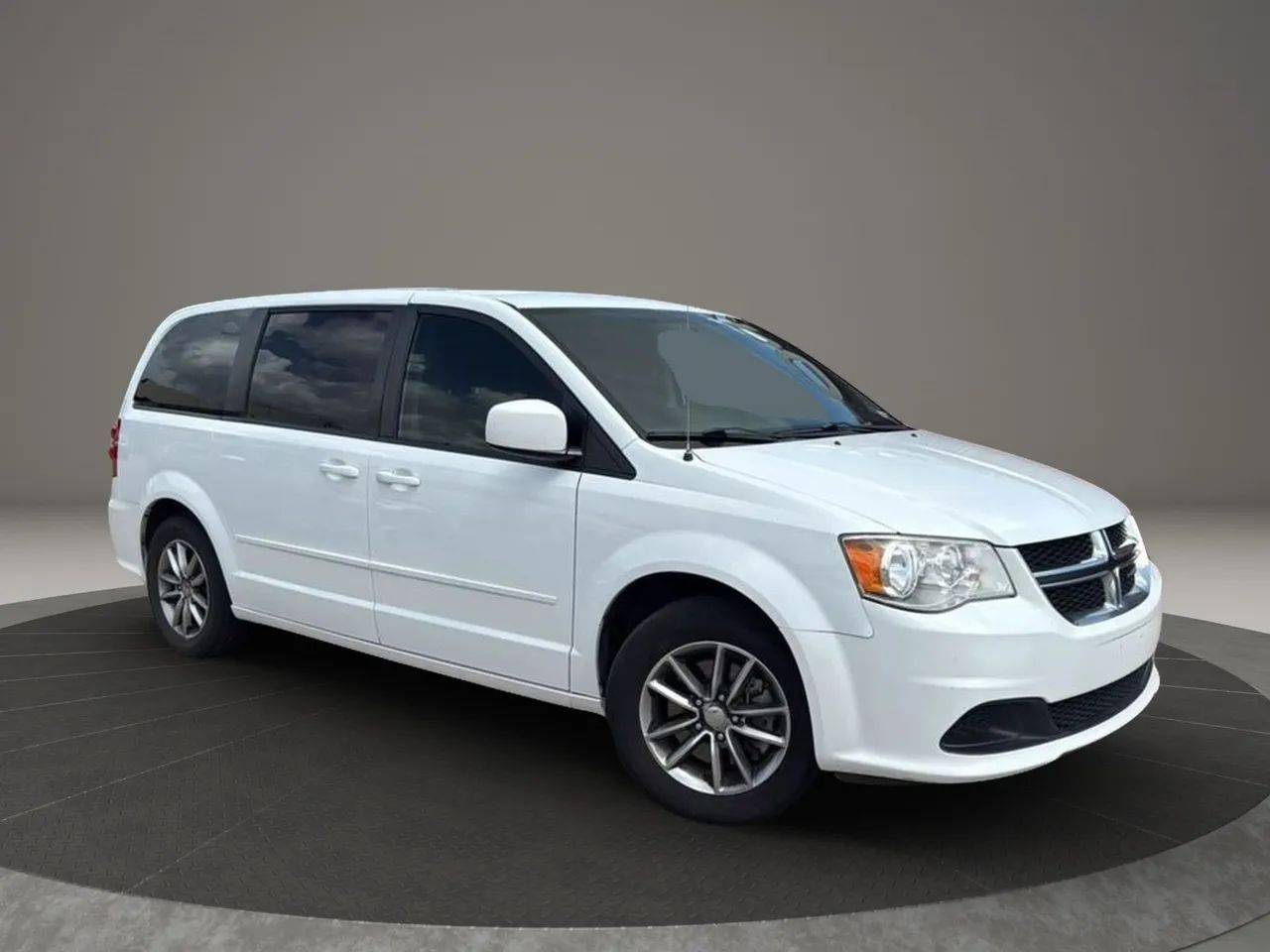 2017 Dodge Grand Caravan SE Plus — Minivan — 56,186 mi — Houston, TX