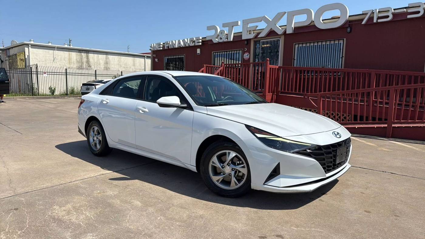 2021 Hyundai Elantra SE — Sedan — 81,270 mi — Houston, TX