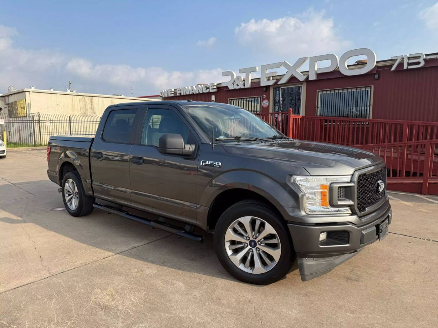 2018 Ford F-150 XL — Pickup Truck — 111,618 mi — Houston, TX