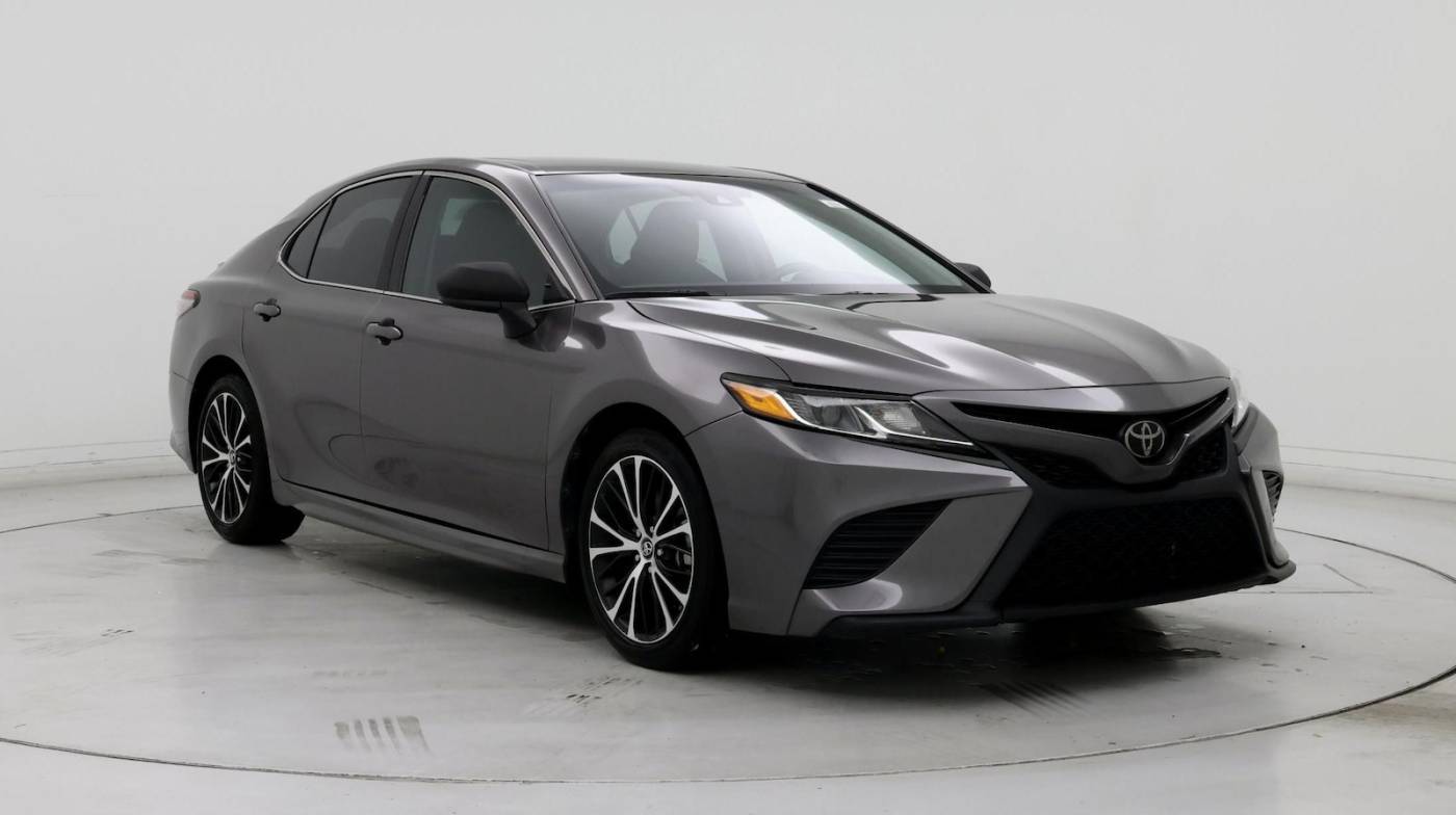 2018 Toyota Camry SE — Sedan — 42,000 mi — Albuquerque, NM