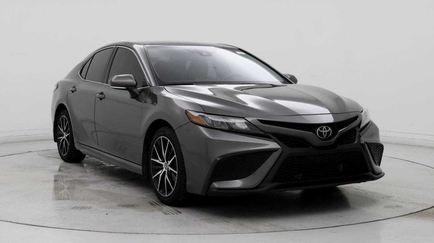 2022 Toyota Camry SE — Sedan — 47,054 mi — Albuquerque, NM