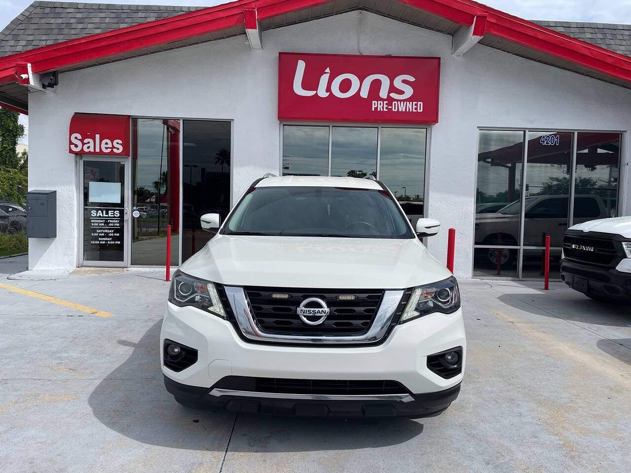 2020 Nissan Pathfinder SV — SUV — 118,126 mi — Orlando, FL