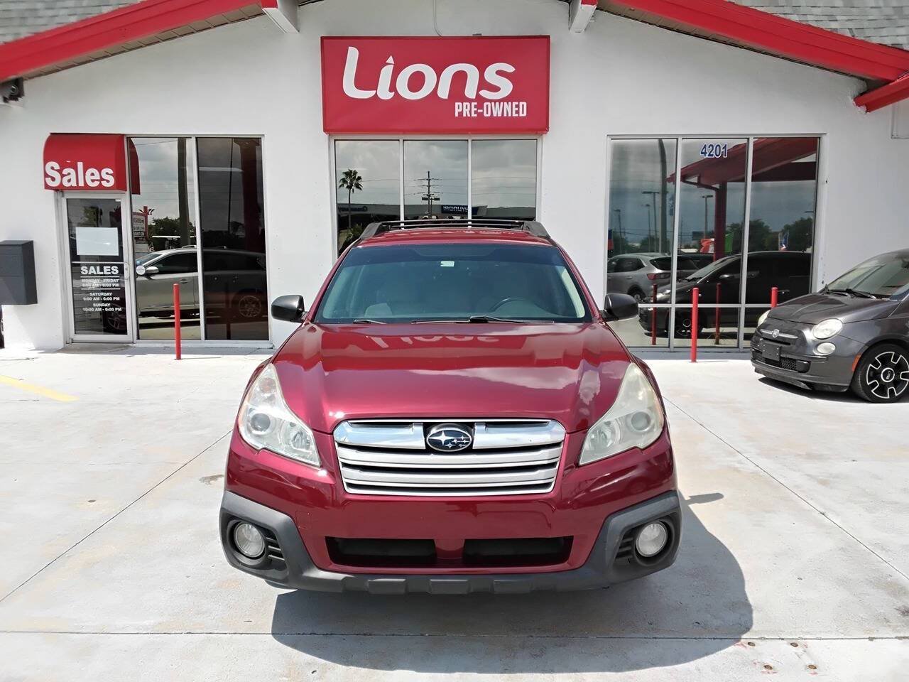 2014 Subaru Outback 2.5i — SUV — 159,138 mi — Orlando, FL