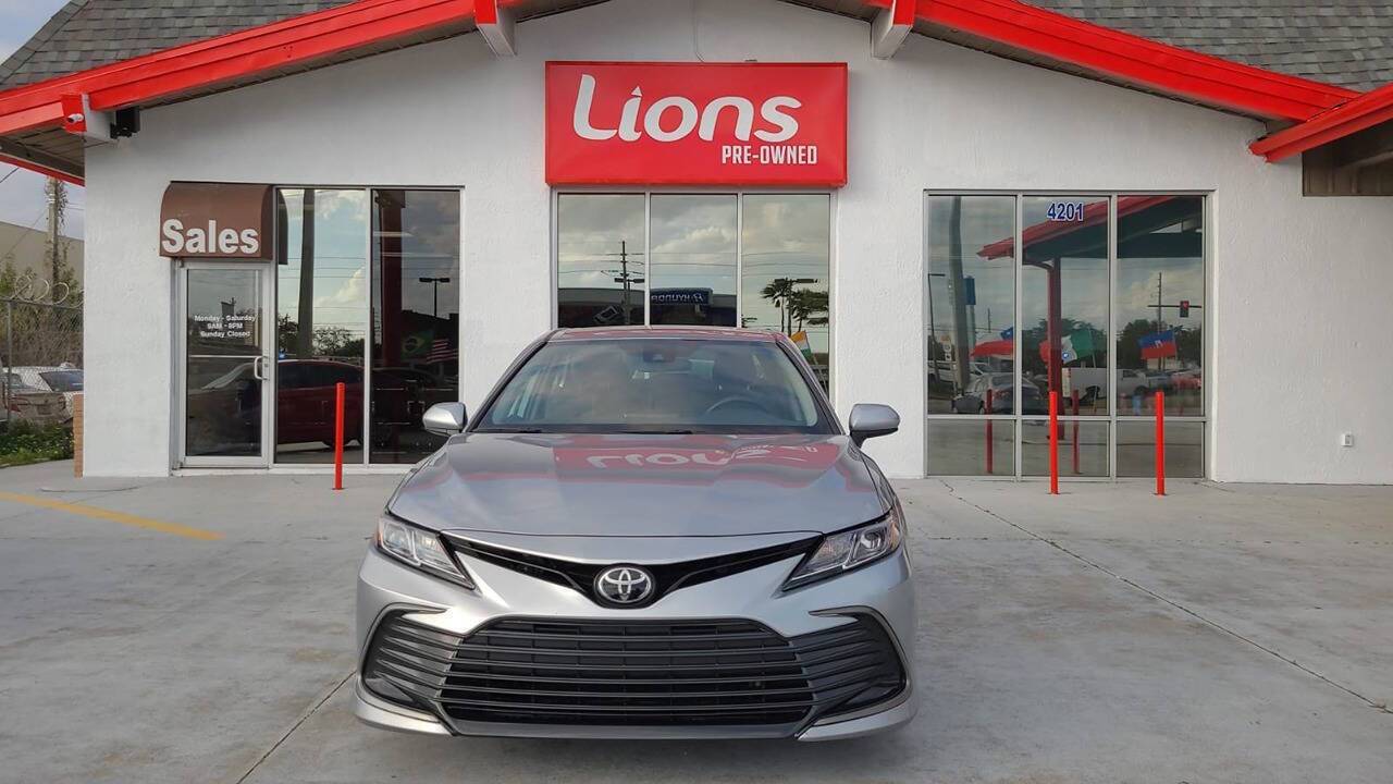2021 Toyota Camry LE — Sedan — 50,419 mi — Orlando, FL