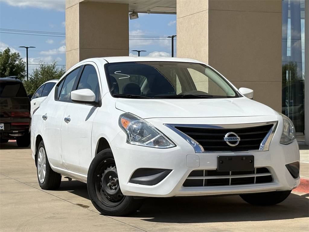 2016 Nissan Versa 1.6 SV — Sedan — 70,707 mi — Burleson, TX