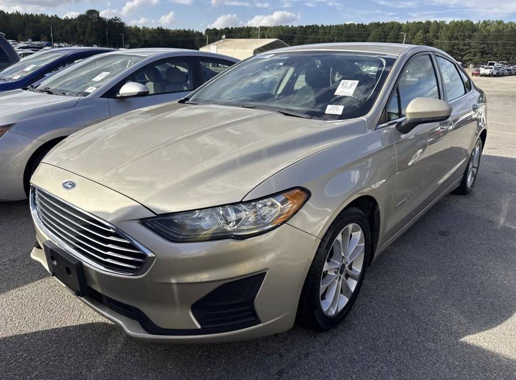 2019 Ford Fusion Hybrid SE — Sedan — 98,236 mi — Burleson, TX