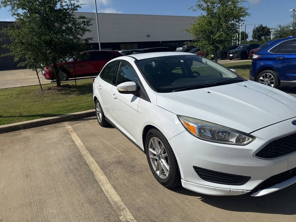 2015 Ford Focus SE — Sedan — 107,665 mi — Burleson, TX