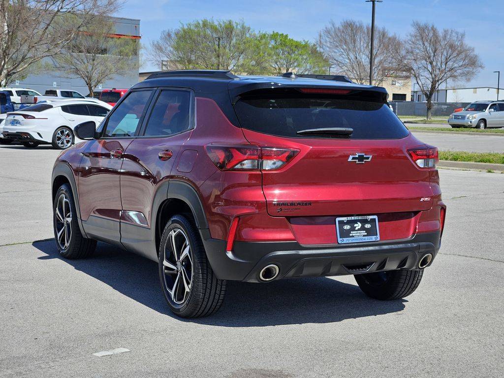 Thumbnail 3