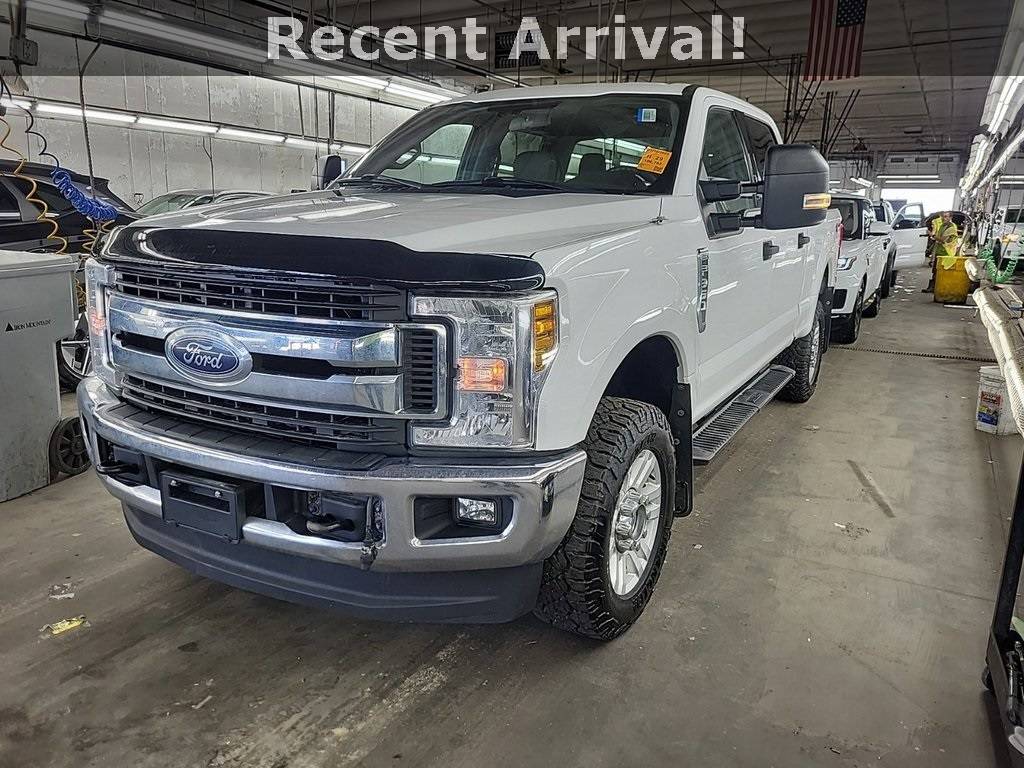 2019 Ford Super Duty F-350 XLT — Pickup Truck — 106,702 mi — Broken Arraow, OK