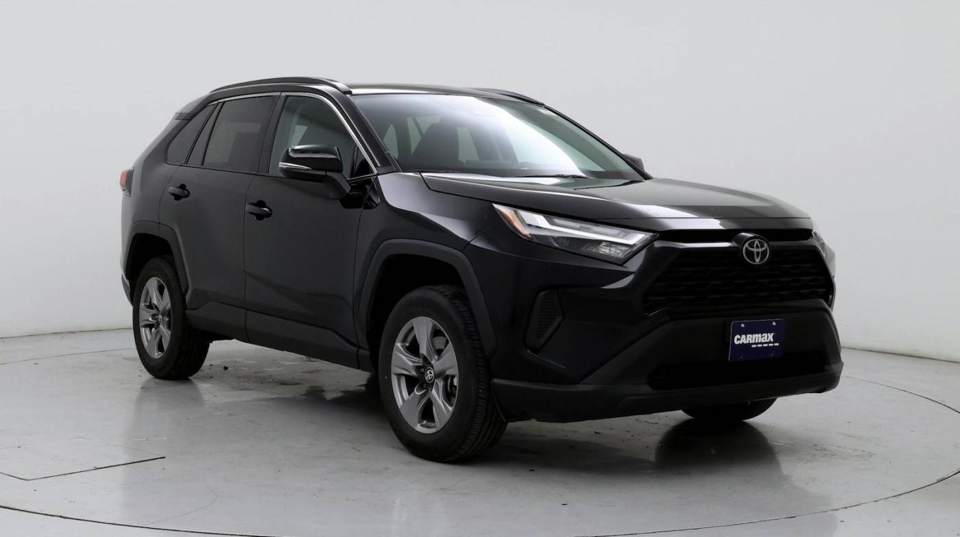 2024 Toyota RAV4 XLE — SUV — 14,131 mi — Austin, TX
