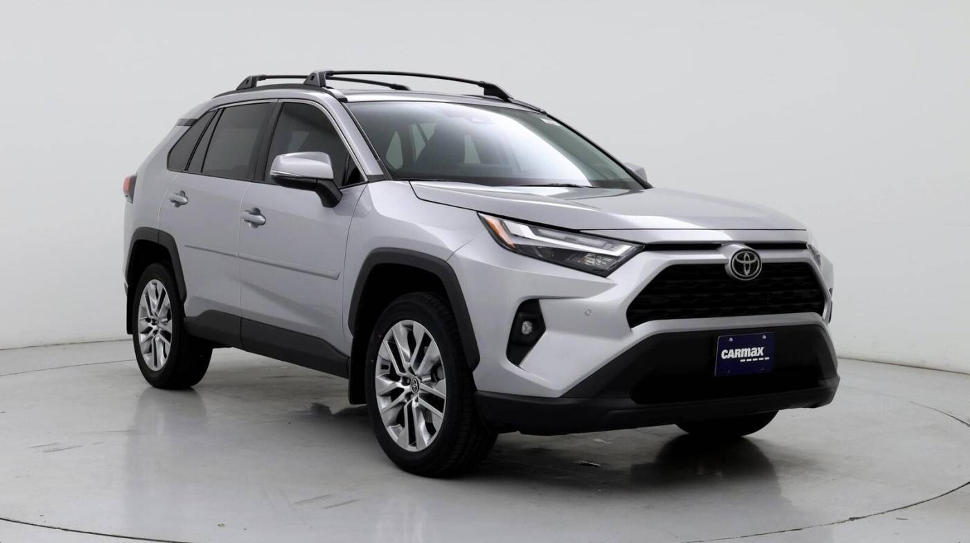 2023 Toyota RAV4 XLE Premium — SUV — 7,607 mi — Austin, TX