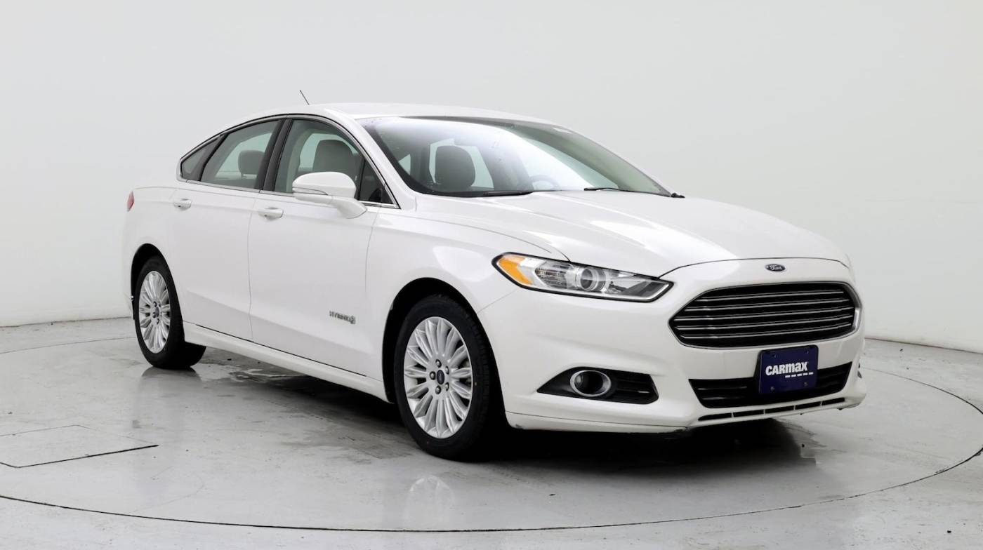 2014 Ford Fusion Hybrid SE — Sedan — 112,813 mi — Austin, TX