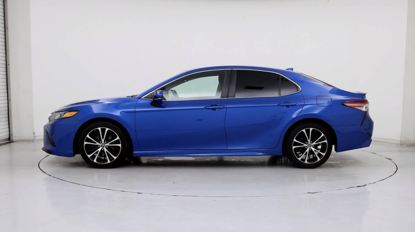 2019 Toyota Camry SE — Sedan — 72,912 mi — Austin, TX