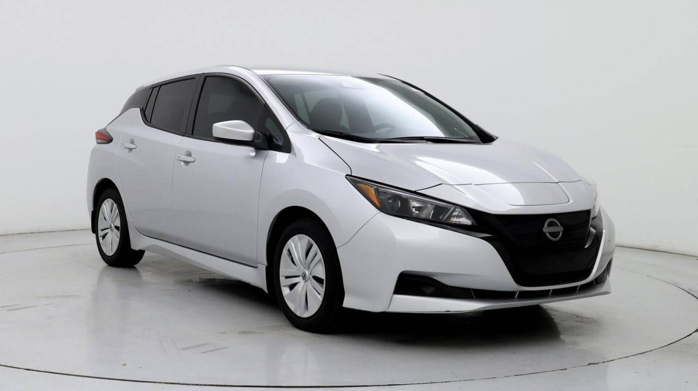 2023 Nissan LEAF S — Hatchback — 13,812 mi — Austin, TX