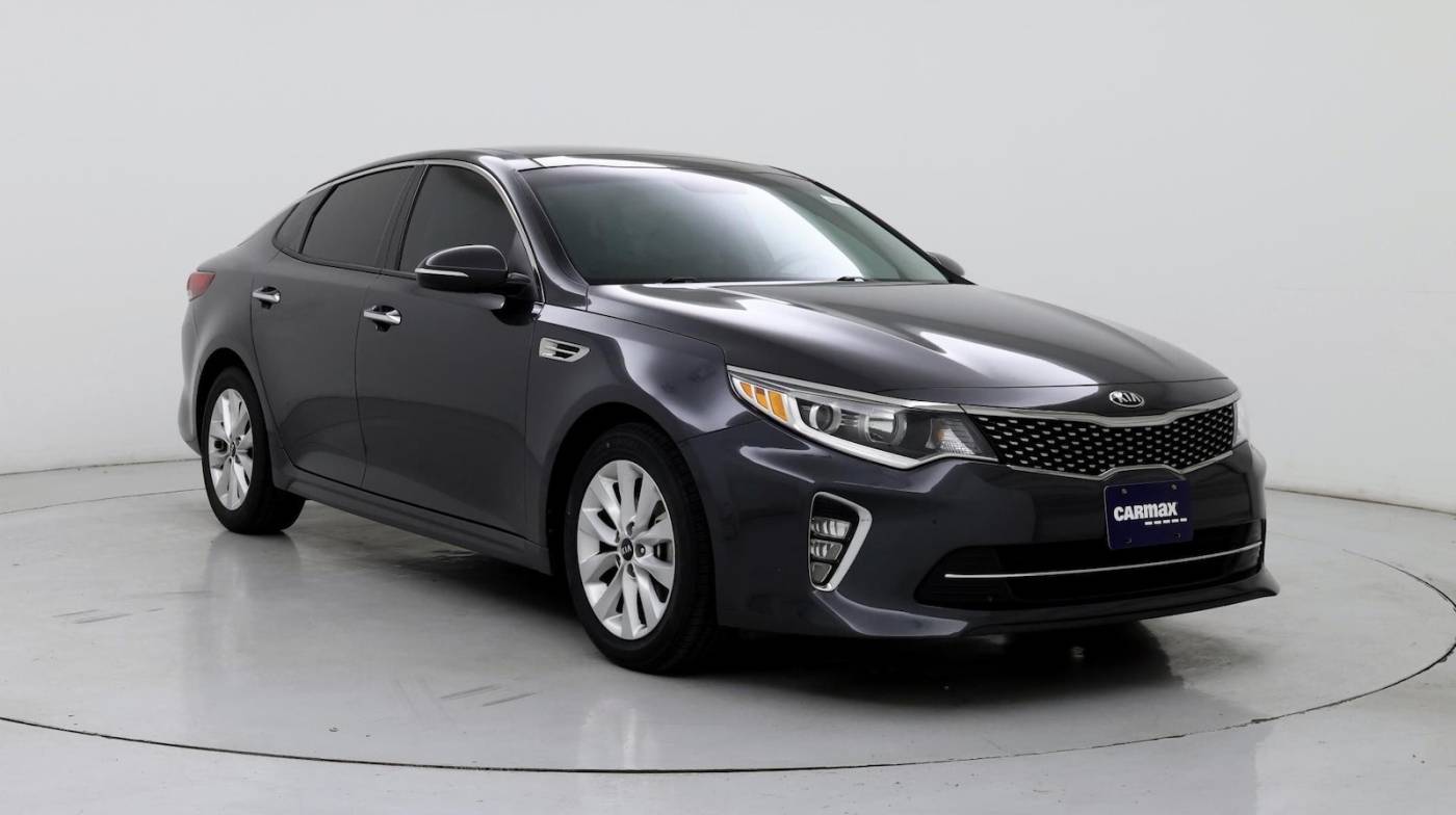 2018 Kia Optima S — Sedan — 73,606 mi — Austin, TX