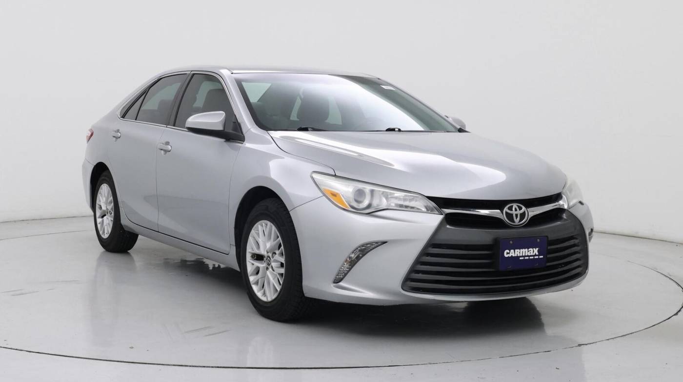 2016 Toyota Camry LE — Sedan — 61,574 mi — Austin, TX