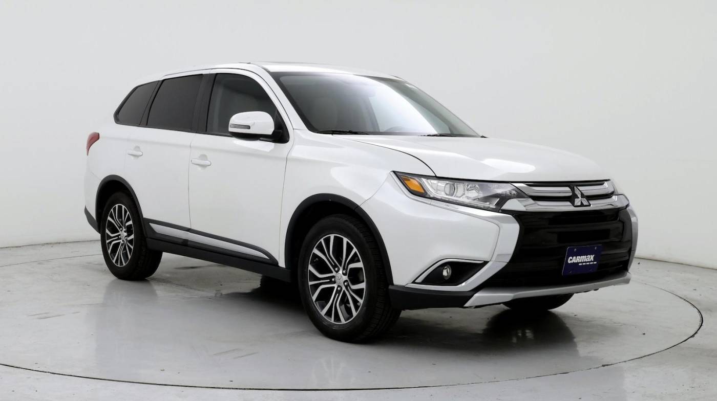 2017 Mitsubishi Outlander SE — SUV — 69,018 mi — Austin, TX