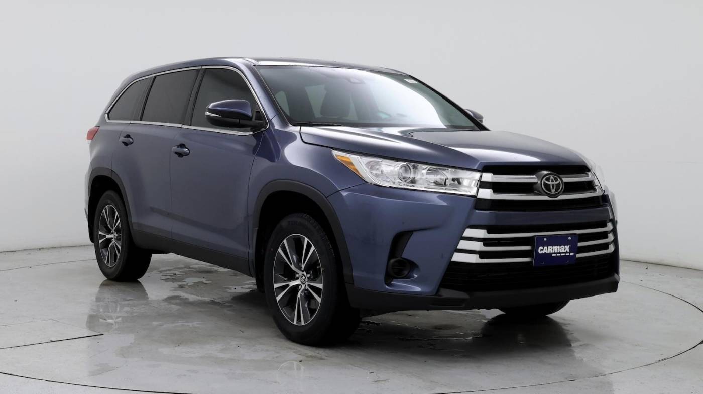 2019 Toyota Highlander LE V6 — SUV — 26,323 mi — Austin, TX