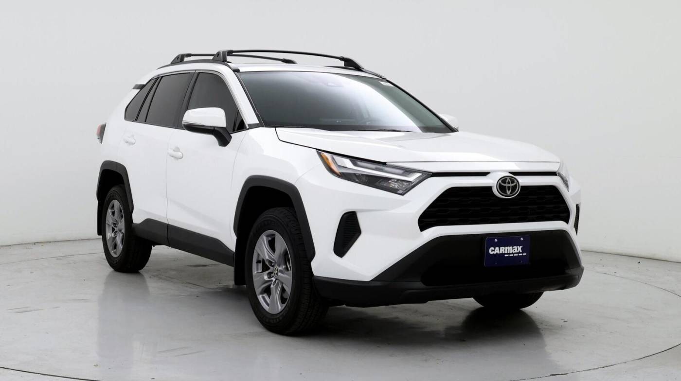 2024 Toyota RAV4 XLE — SUV — 8,916 mi — Austin, TX