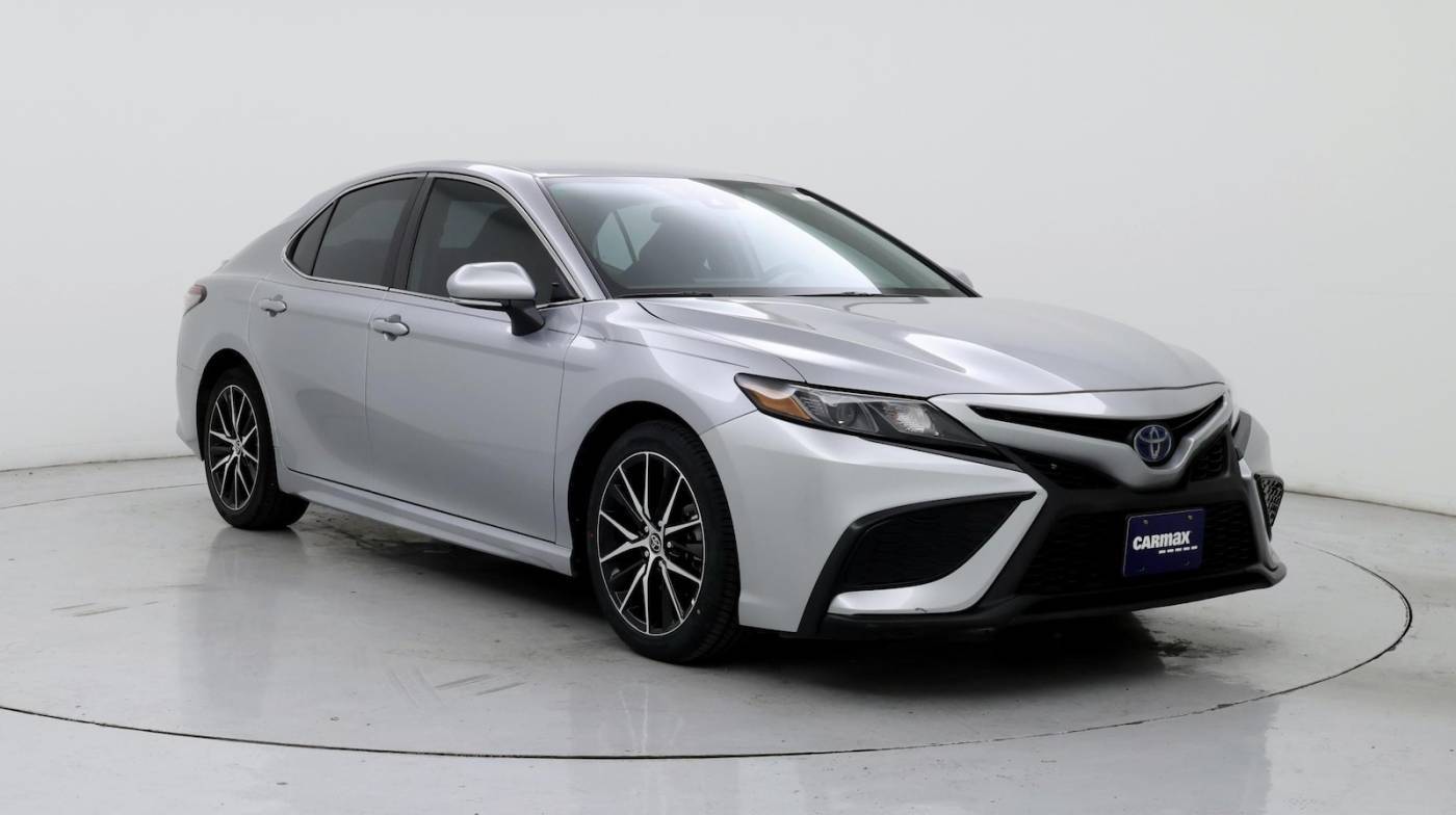 2022 Toyota Camry Hybrid SE — Sedan — 25,119 mi — Austin, TX