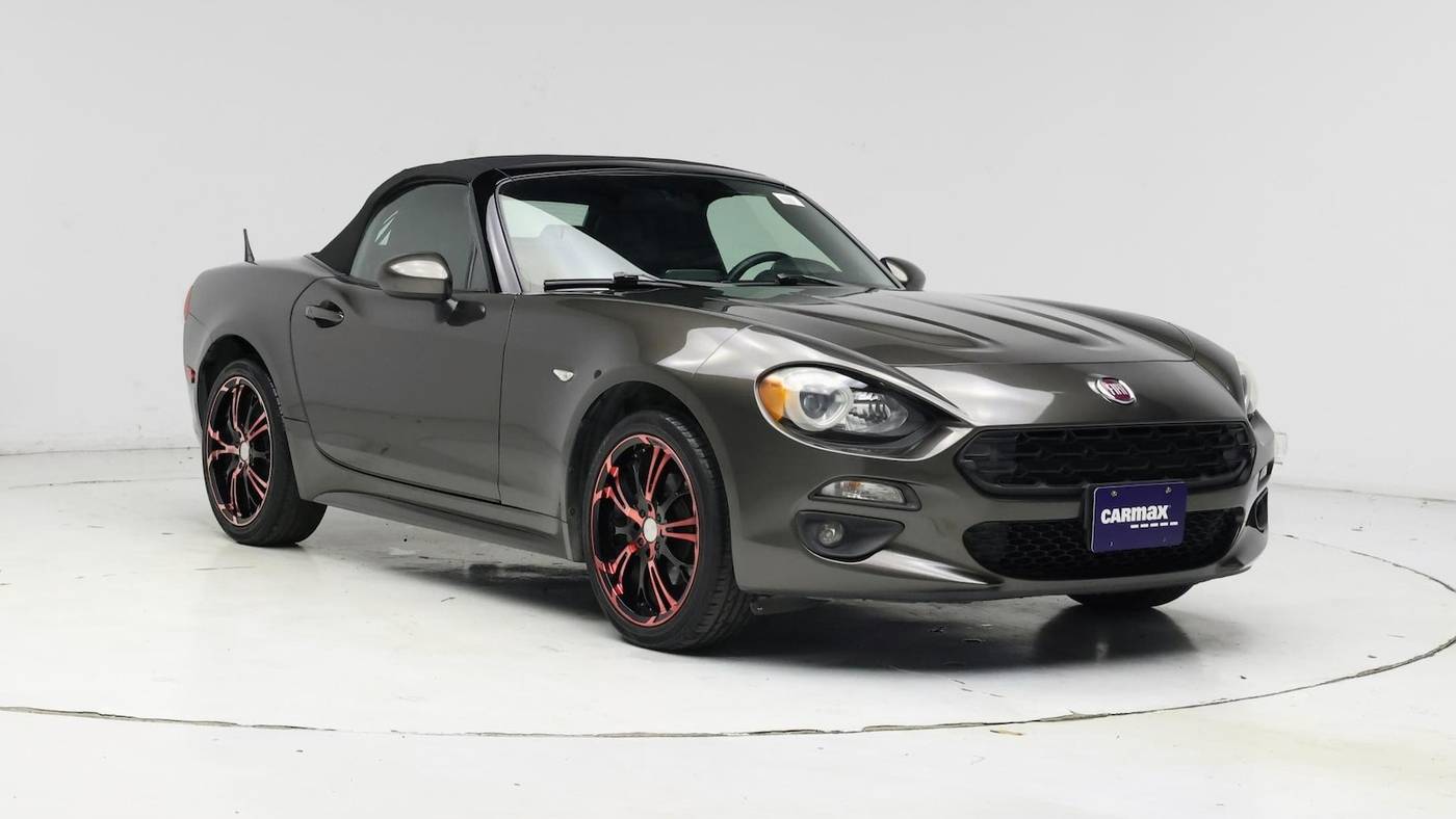 2017 FIAT 124 Spider Lusso