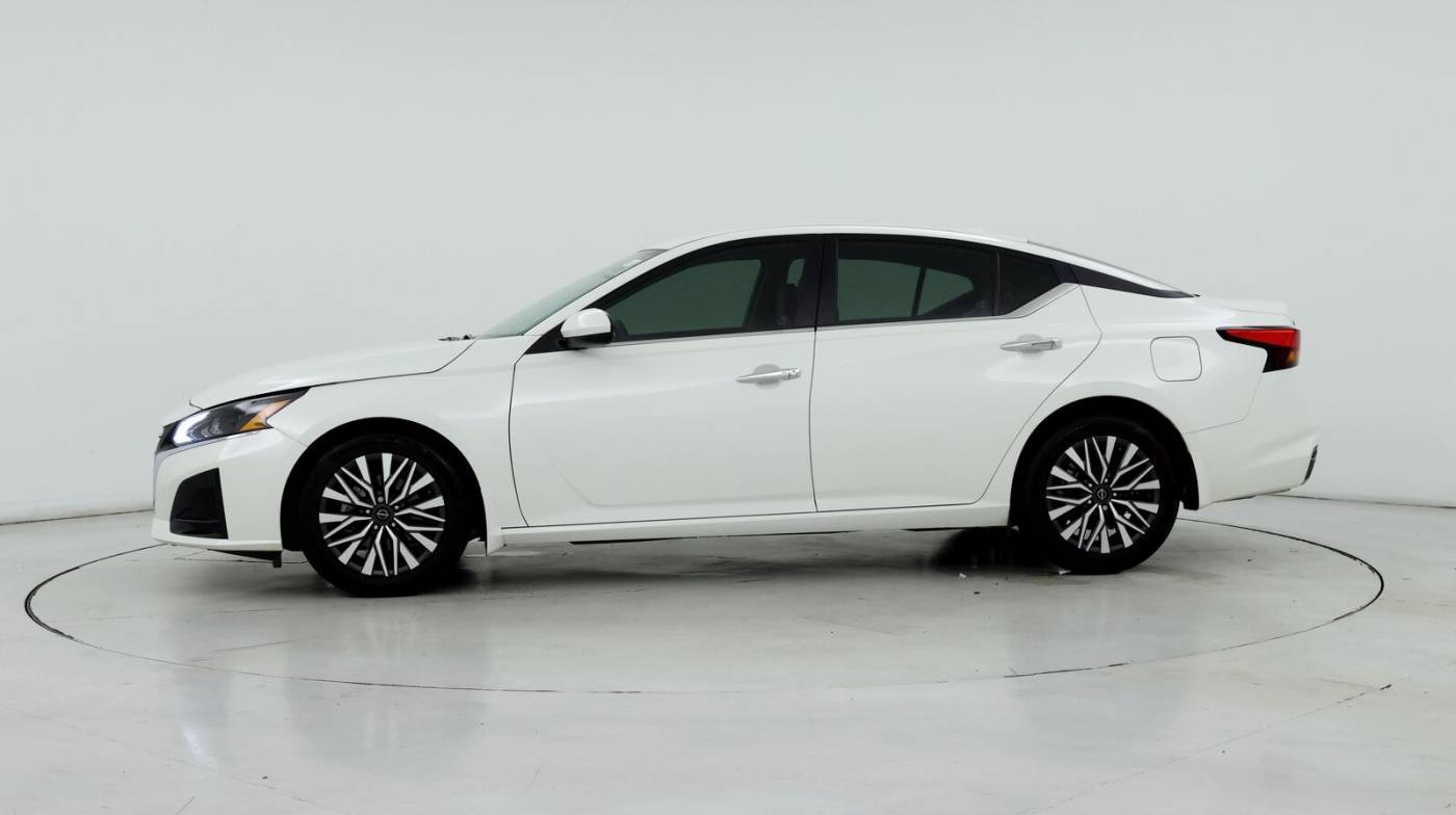 2023 Nissan Altima SV — Sedan — 11,271 mi — Austin, TX