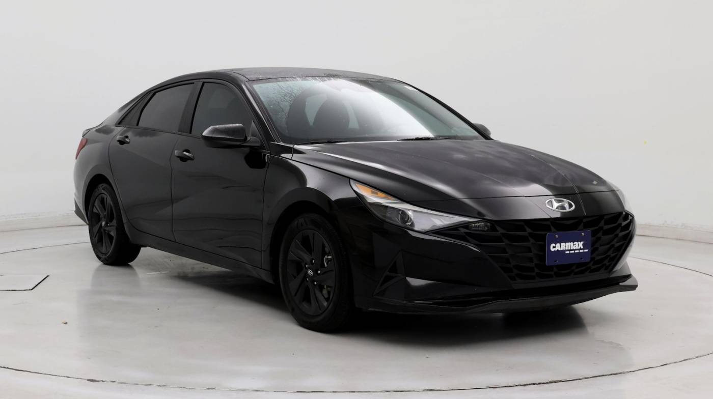 2023 Hyundai Elantra SEL — Sedan — 48,549 mi — Austin, TX