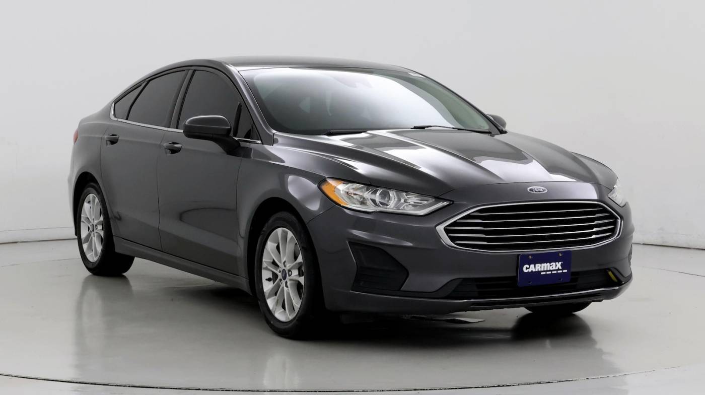 2019 Ford Fusion SE — Sedan — 53,674 mi — Austin, TX