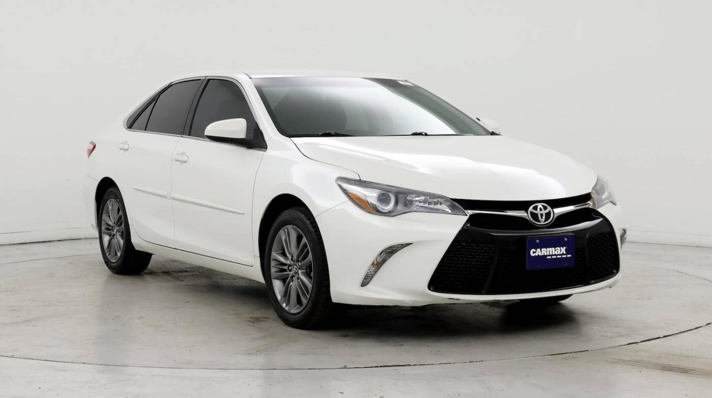 2017 Toyota Camry SE — Sedan — 64,656 mi — Hoover, AL