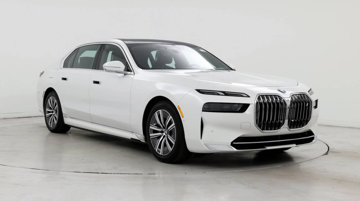 2024 BMW i7 eDrive50 — Sedan — 2,519 mi — Hoover, AL