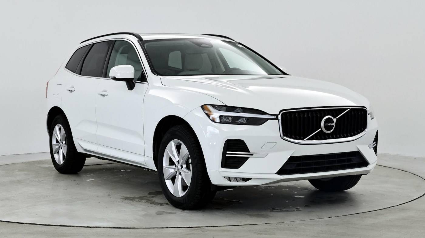 2022 Volvo XC60 Momentum — SUV — 42,172 mi — Hoover, AL