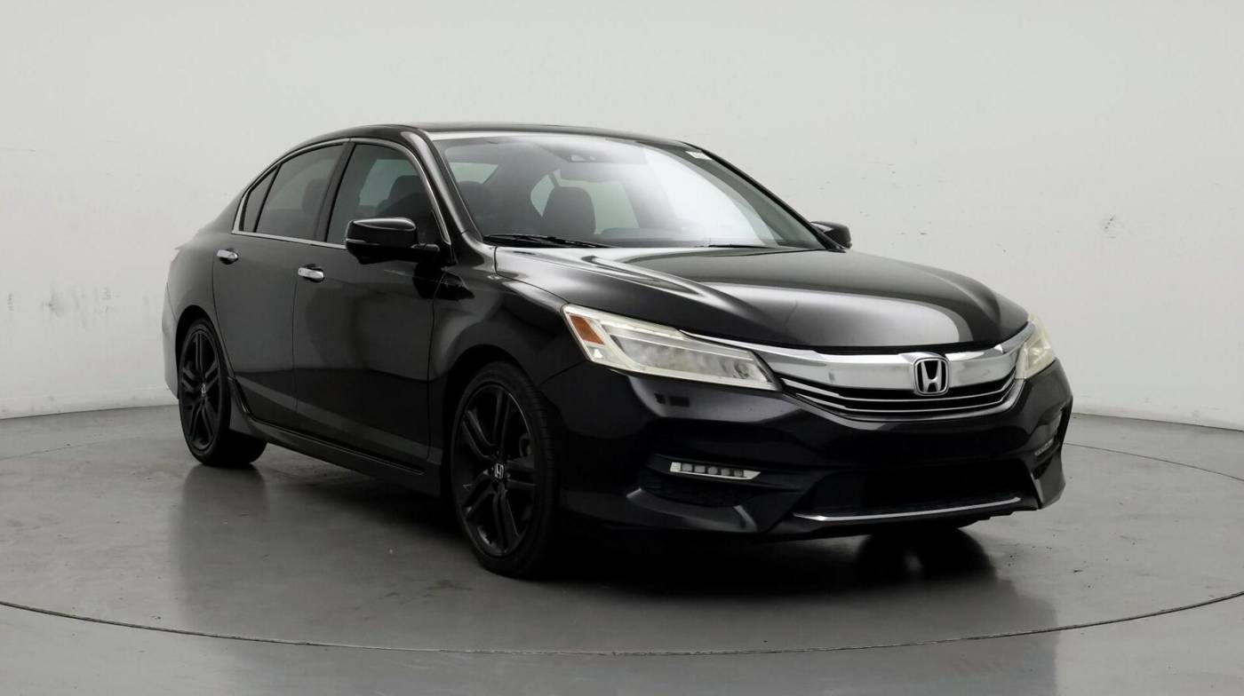 2016 Honda Accord Touring — Sedan — 84,153 mi — Hoover, AL