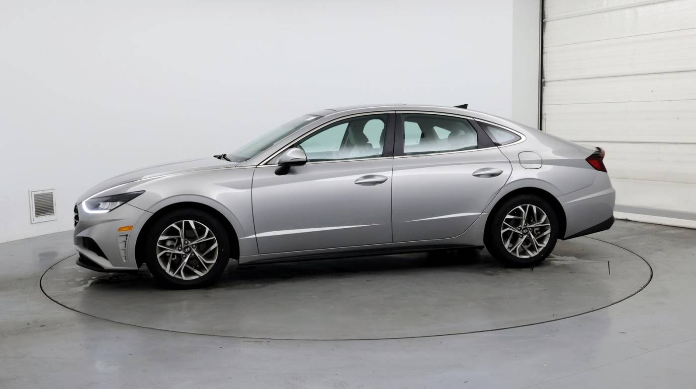 2021 Hyundai Sonata SEL — Sedan — 47,342 mi — Hoover, AL