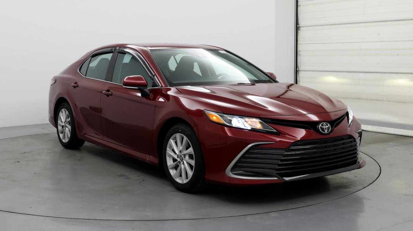 2022 Toyota Camry LE — Sedan — 50,890 mi — Hoover, AL