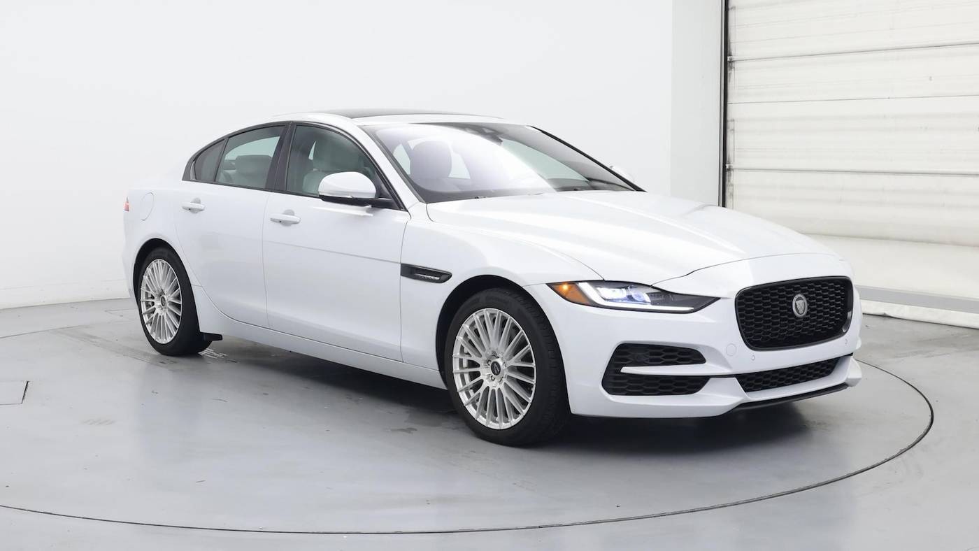 2020 Jaguar XE