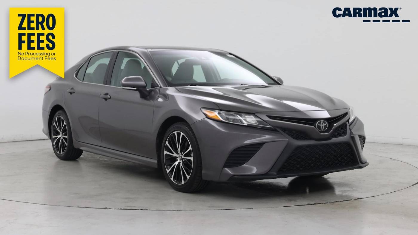 2018 Toyota Camry SE