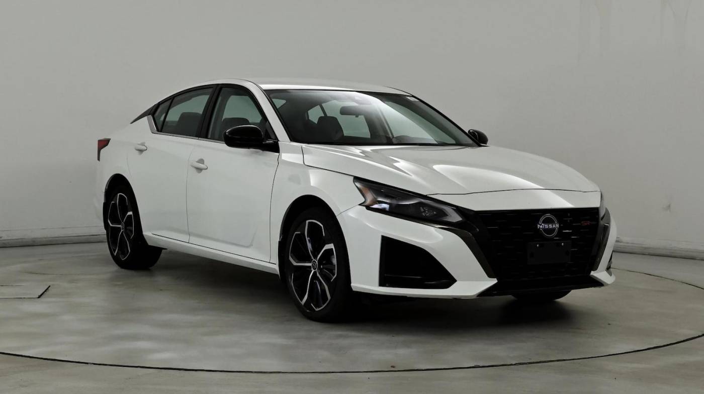 2023 Nissan Altima SR — Sedan — 13,186 mi — Hoover, AL