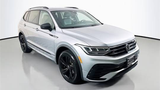 2023 Volkswagen Tiguan SE R-Line Black — SUV — 25,725 mi — O'Fallon, IL