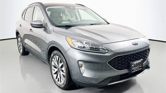 2022 Ford Escape Titanium Hybrid — SUV — 76,221 mi — O'Fallon, IL