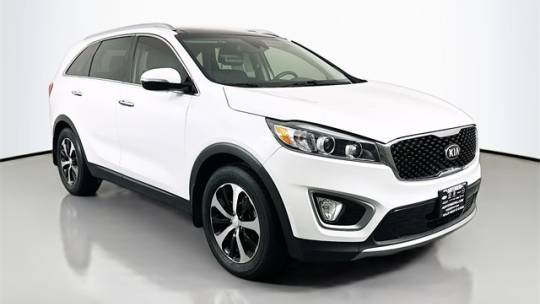 2017 Kia Sorento EX V6 — SUV — 90,784 mi — O'Fallon, IL