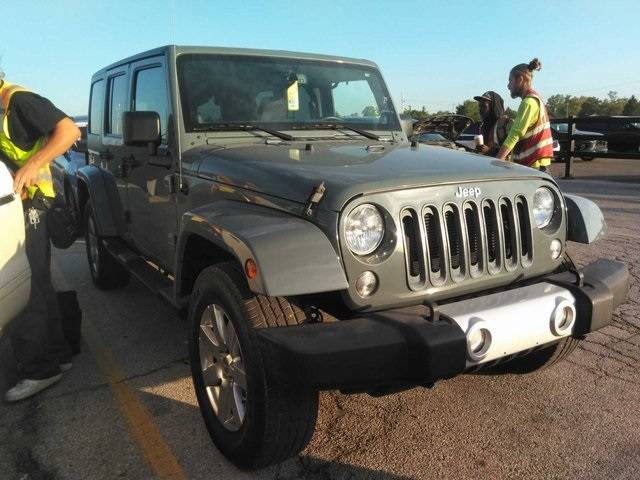 2014 Jeep Wrangler Sahara — SUV — 108,910 mi — O'Fallon, IL