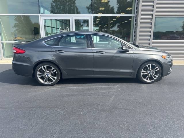 2019 Ford Fusion Titanium — Sedan — 76,247 mi — O'Fallon, IL